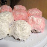 Homemade Sno-Ball Cupcakes