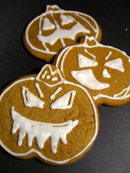 Halloween Gingerbread Pumpkins!