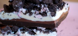 Triple Chocolate Cookies n’ Cream Peppermint Bark