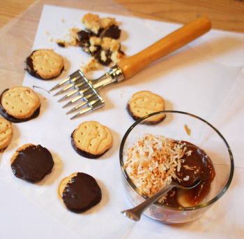 Chocolate Dipped Shortbread Cookies