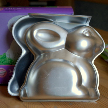 Wilton 3D Bunny Pan