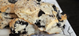 Cookies n’ Cream Scones