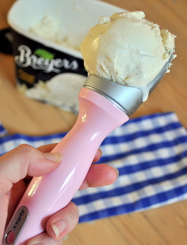 Zyliss Ice Cream Scoop, reviewed - Baking Bites