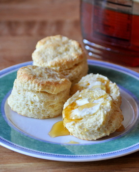 Biscuits with Cornmeal