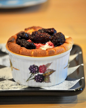 Ricotta Souffle with Blackberries