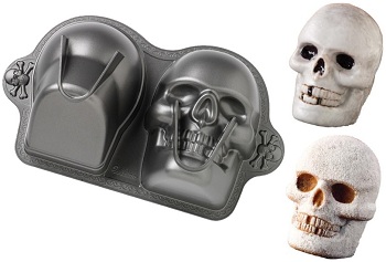 Wilton 3D Skull pan
