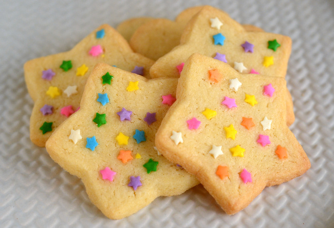 How to Get Sprinkles to Stick to Sugar Cookies