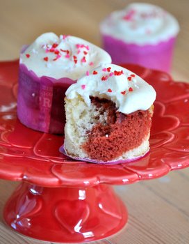 Red Velvet Marble Cupcakes, innards