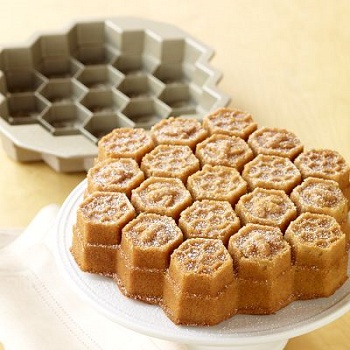 Honeycomb Cake Pan