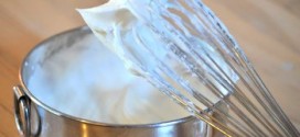How to make Lightly Sweetened Whipped Cream