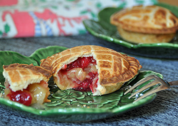 Individual Cranberry Apple Pies