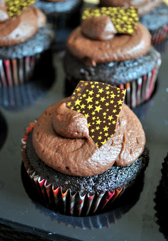Midnight Chocolate Cupcakes