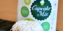 Williams Sonoma Coconut Cupcake Mix, reviewed