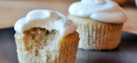 Banana Cupcakes with Cream Cheese Frosting