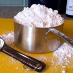 Flour measuring cup