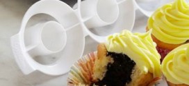 Wilton Two-Tone Cupcake Inserts