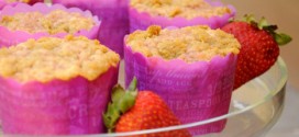 Strawberry Coffee Cake Muffins