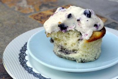 Blueberry Swirl Cupcakes 
