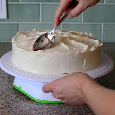 Spoon-Icing a Cake