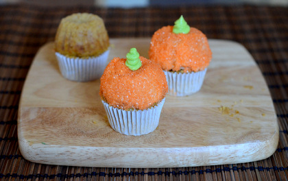 Wilton Mini Pumpkin Cupcakes
