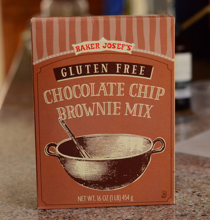 Trader Joe's Gluten Free Chocolate Chip Brownie Mix