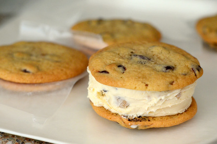 How to Store Homemade Ice Cream Sandwiches 