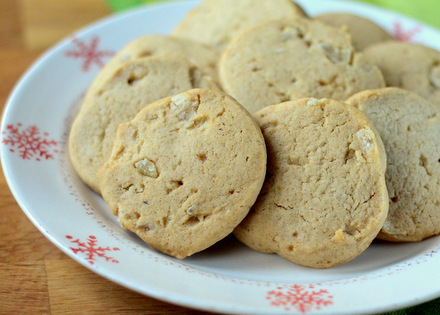 Soft Maple Spice Cookies