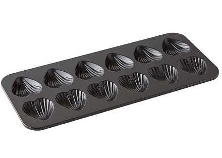 De Buyer Nonstick Madeleine Pan - Bake 12 Perfect French Shell Cakes Professional Quality