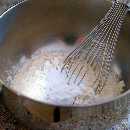 How to Make Self Rising Flour at Home