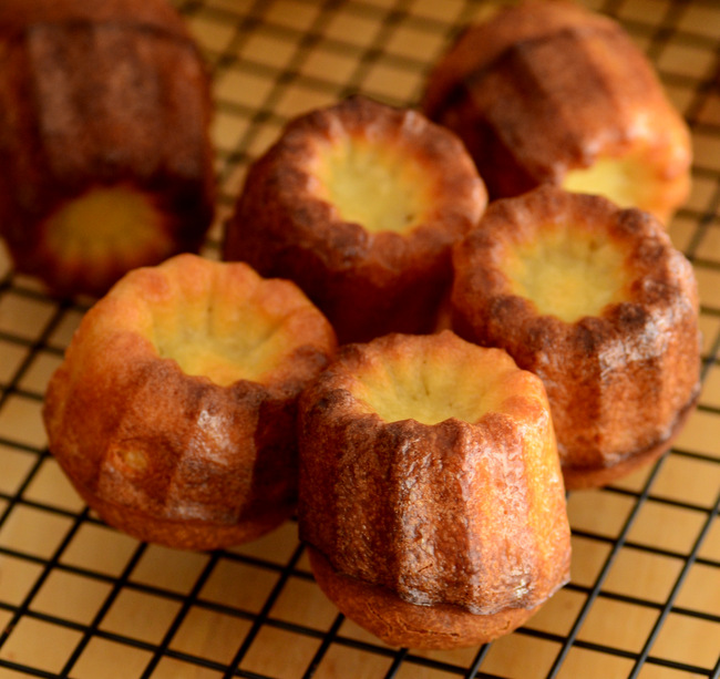 Baking Bites for Craftsy: How to Make CanelÃ©s