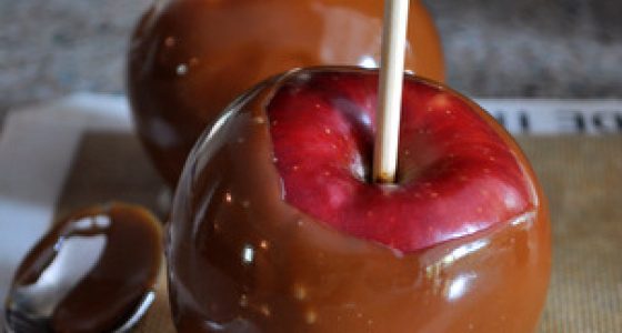 Classic Caramel Apples
