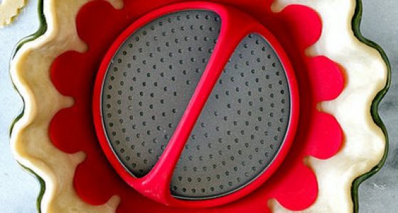 Williams Sonoma Pie Weight Disc