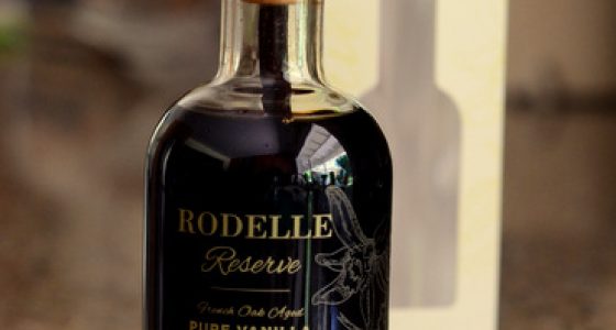 Rodelle Reserve French Oak Aged Vanilla Extract