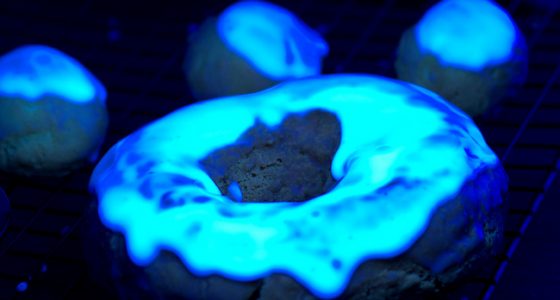 Baking Bites for Craftsy: How to Make Glow-In-The-Dark Donuts