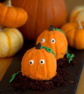 Pumpkin Patch Cupcakes - Baking Bites